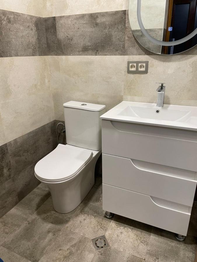 Bonvenon Capsule Hostel Jereván Kültér fotó
