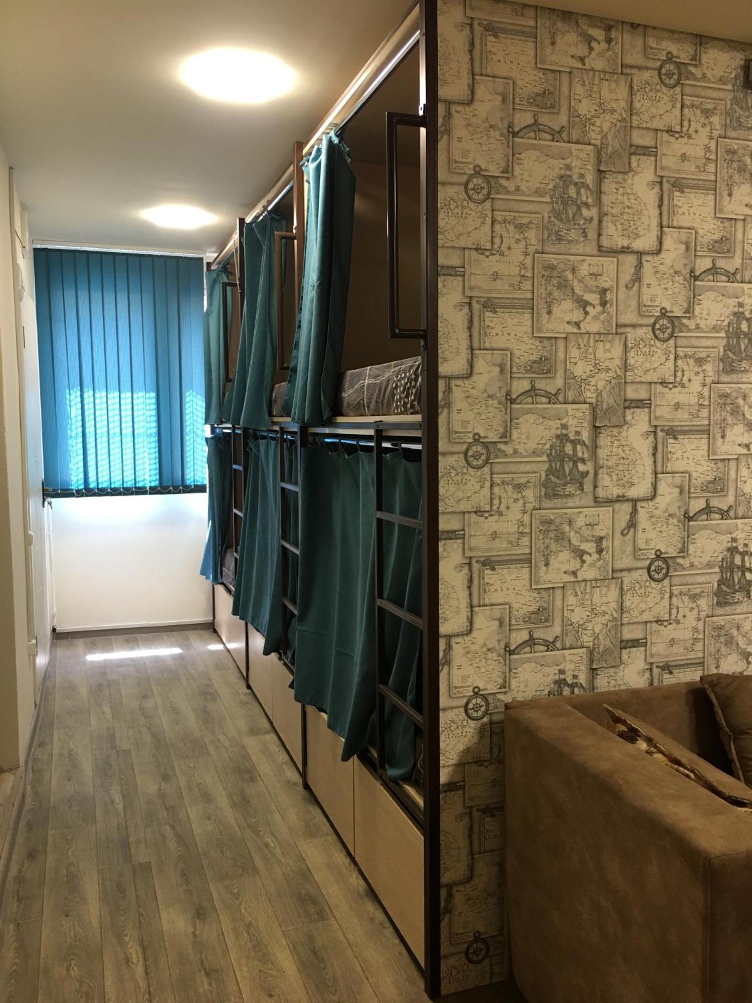 Bonvenon Capsule Hostel Jereván Kültér fotó
